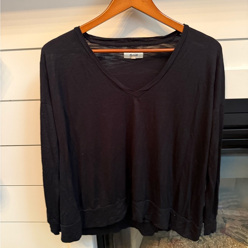 Madewell Black Long Sleeve V-Neck Top women’s small lightweight